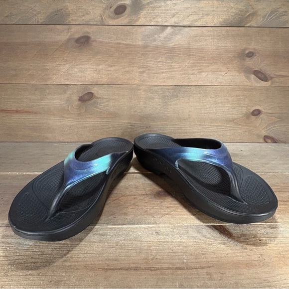 oofos oolala womens size 9 shoes blue black flip flop recovery sandals - Picture 3 of 9